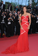 th_47711_RosarioDawsonScreeningofThisMustbethePlaceatthe64thinternationalfilmfestivalinCannes20.5.2011_74_122_179lo.jpg